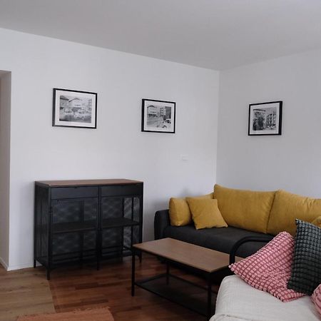 Central Apartment Maister คราน ภายนอก รูปภาพ