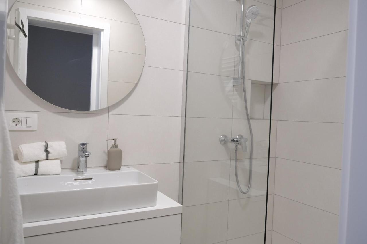 Central Apartment Maister คราน ภายนอก รูปภาพ